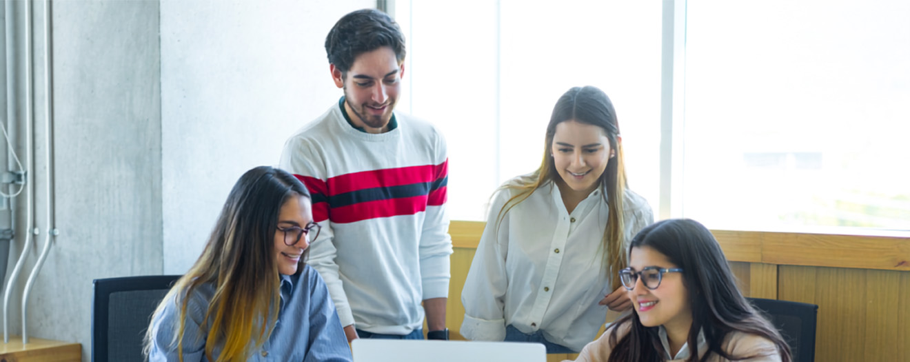 AI Is Reshaping the Contact Center. The Biggest Shift Won't Be the Technology.